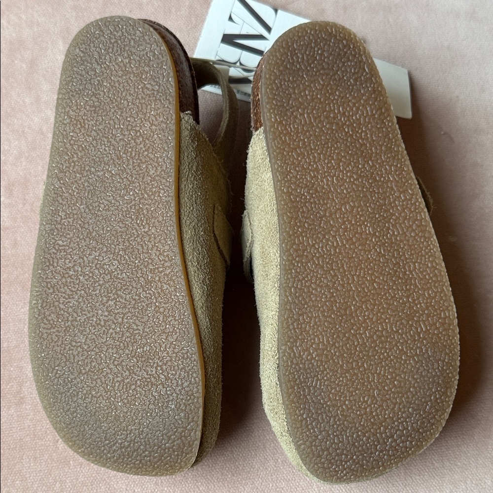 ZARA KIDS | Leather Clogs in Sand Brown | Little Girl Size 9.5/26 - Picture 7 of 10